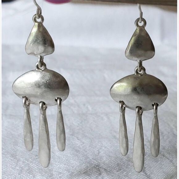 New Bella Uno Earrings Womens Silver Dangle Three Tier Drop Triangle Jewelry NWT - Picture 3 of 16